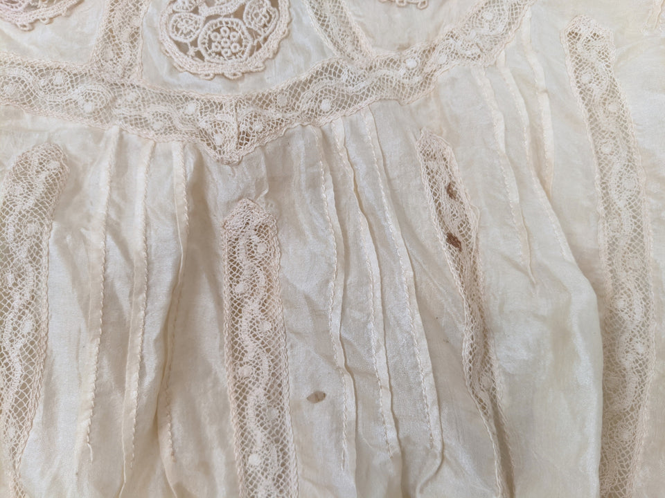 1900s Lace Blouse For Study / Display