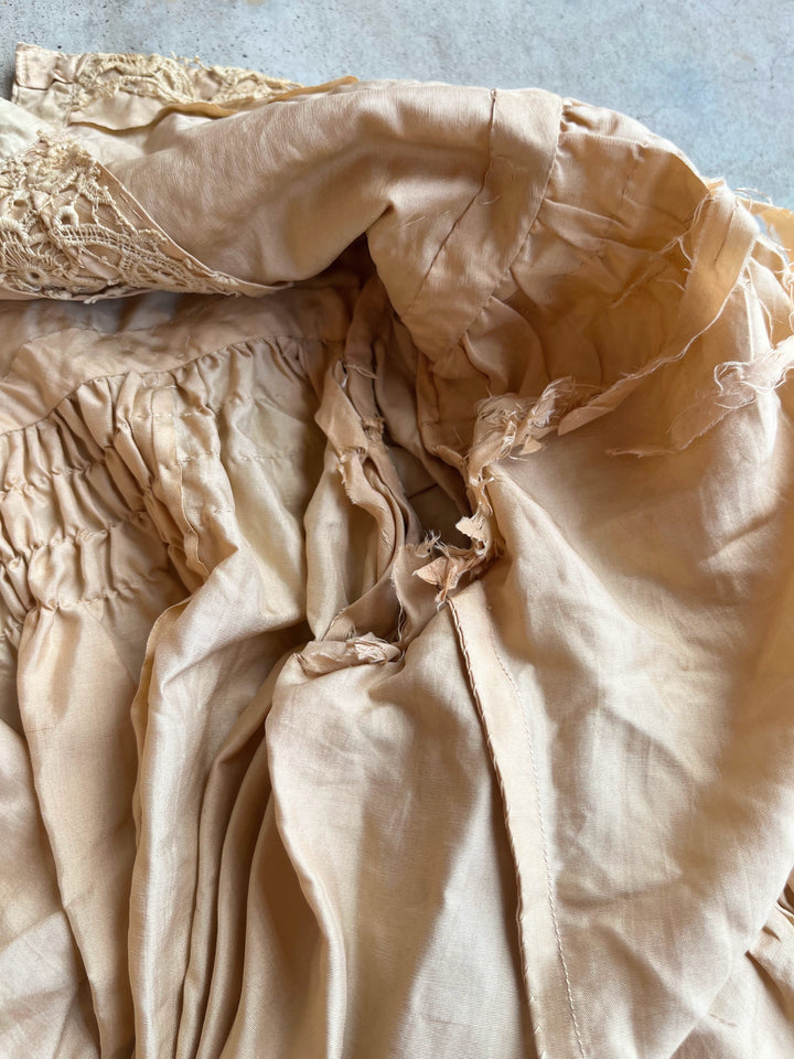 c. 1904 Peach Silk Blouse | Study + Display