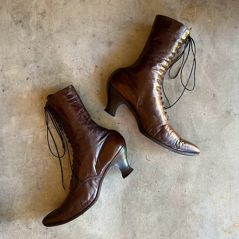 c. 1910s Louis Heel Brown Boots | Approx Sz 7-7.5