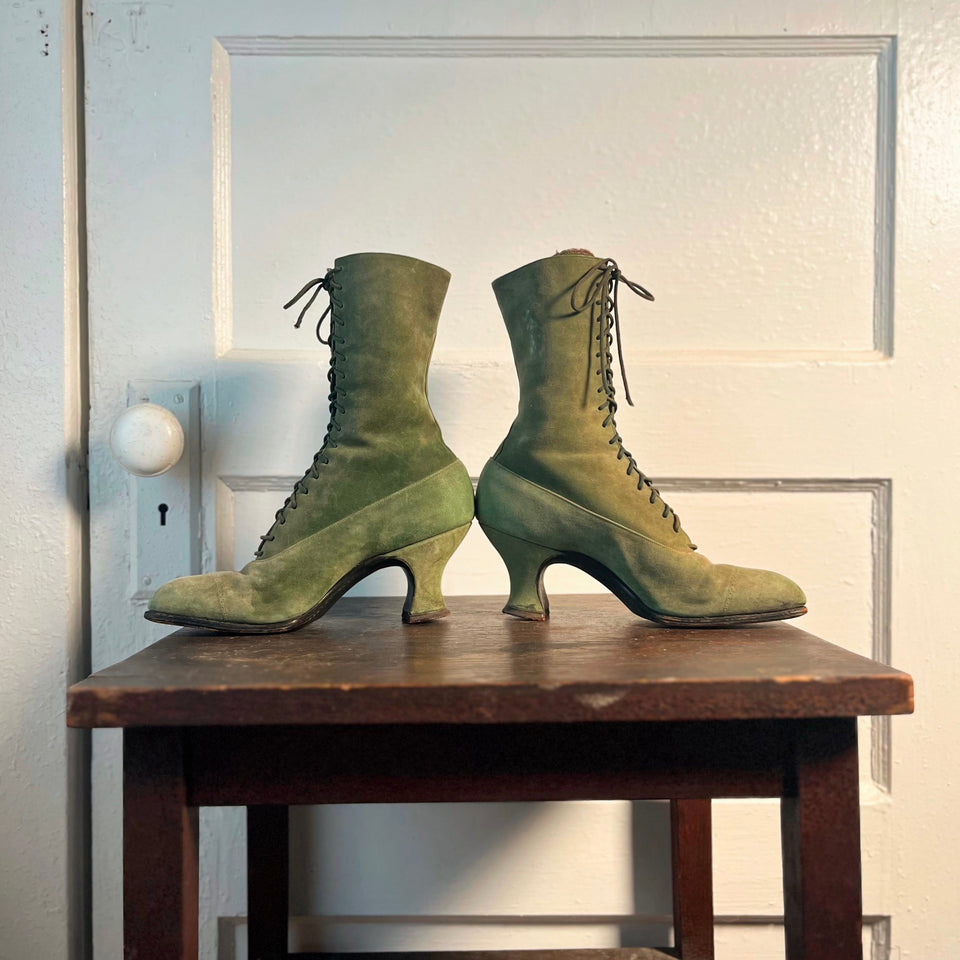c. 1910s-1920s Green Suede Booots