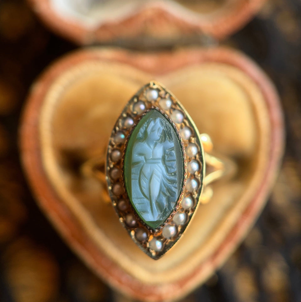 c. 1910s-1920s 14k Gold Green Agate Cameo Ring