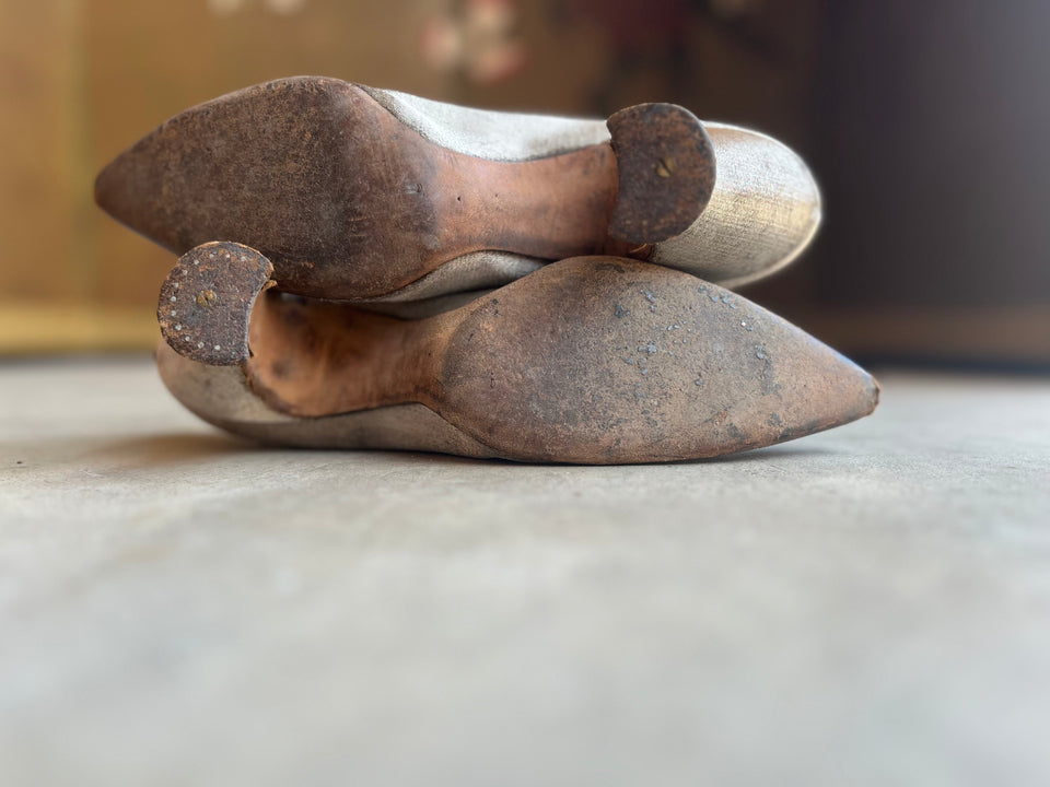 c. 1910s-1920s Lamé Pumps | Approx Sz 7.5