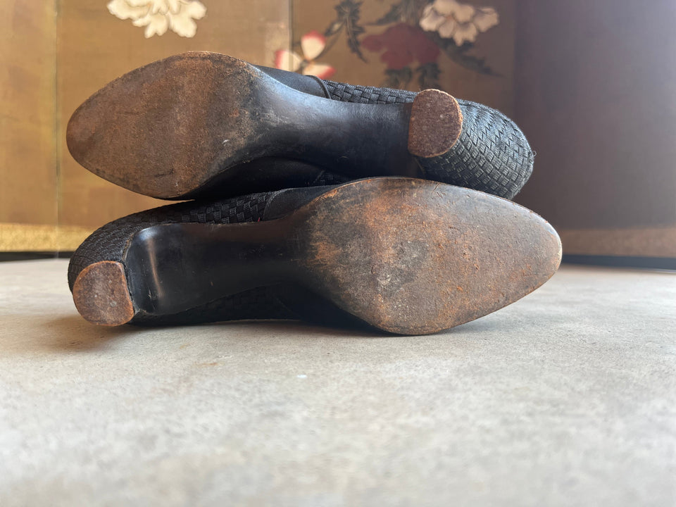 c. 1920s-1930s Black Silk Beaded Pumps | Approx Sz. 5