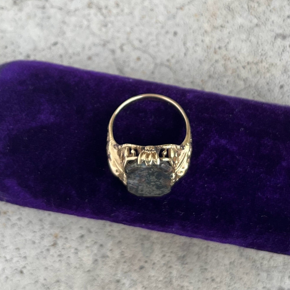 c. 1910s-1920s 14k Gold Petrified Wood Ring