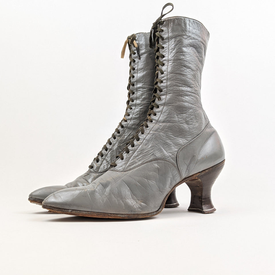 1920s Grey Lace Up Louis Heel Boots | Approx Size 7