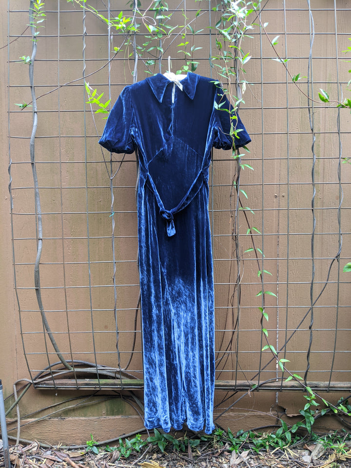 1930s Blue Velvet Bias Cut Gown | XS - S