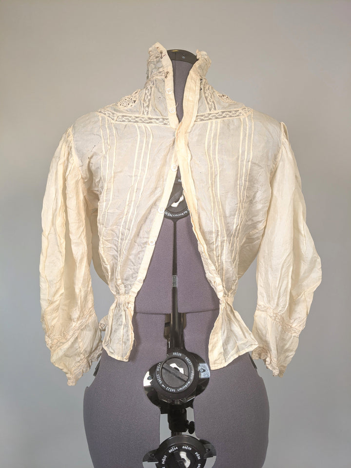 1900s Lace Blouse For Study / Display