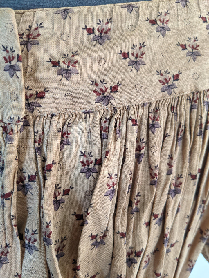 1830s Young Lady's Dress | Study or Display