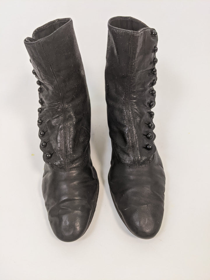 1890s "Sorosis" Side Button Boots | Approx Sz 8-8.5