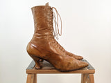 1910s Tan Lace Up Boots | Sz 8-8.5