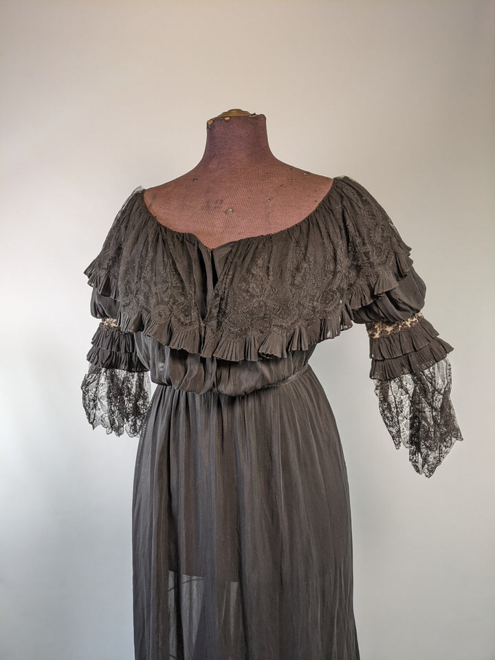 1900s Evening Gown