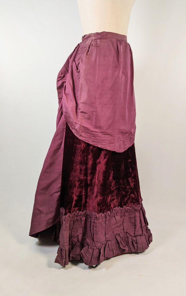 1880s Bustle Skirt