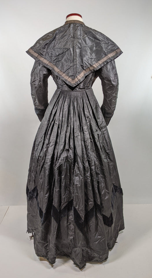 1860s Mourning Dress