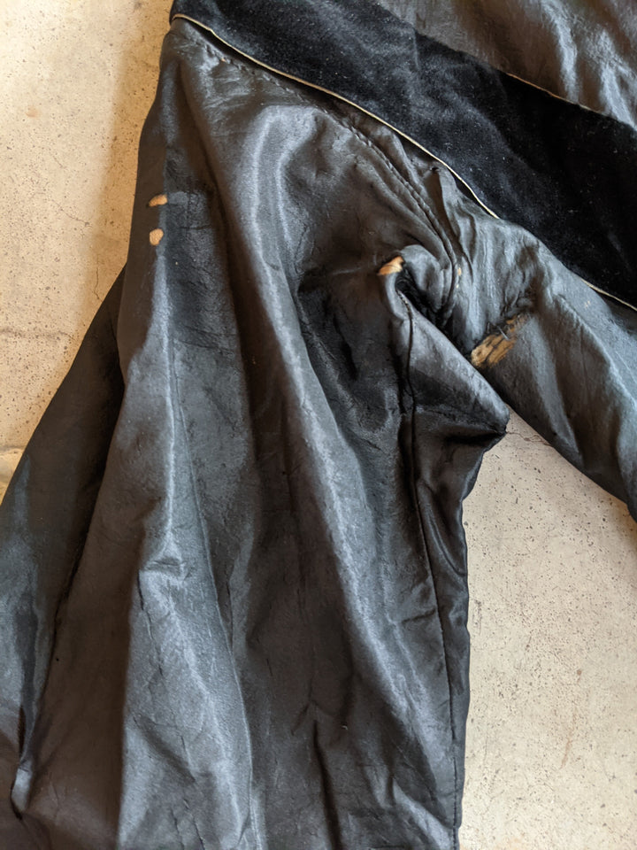 1860s Mourning Dress