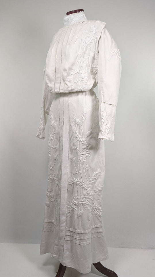 1900s Thistle Linen Dress