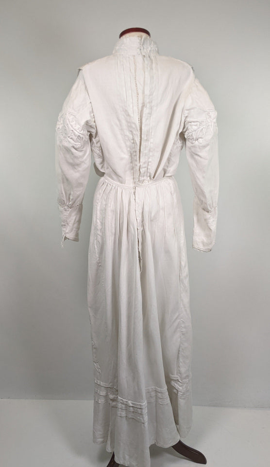 1900s Thistle Linen Dress