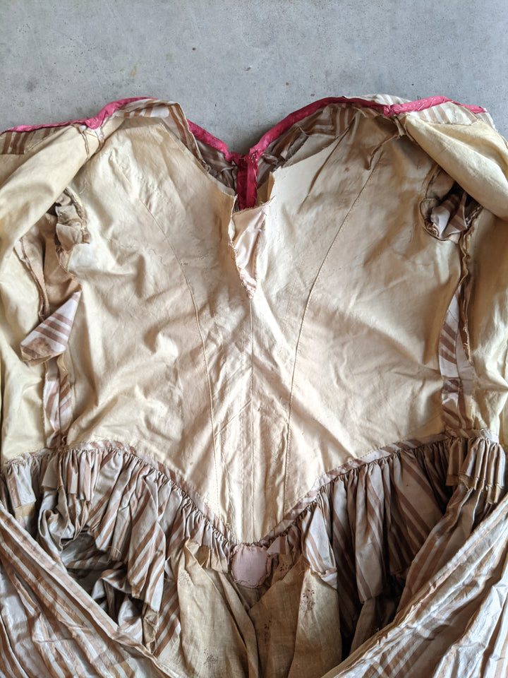 Romantic Era Gold Silk Evening Gown