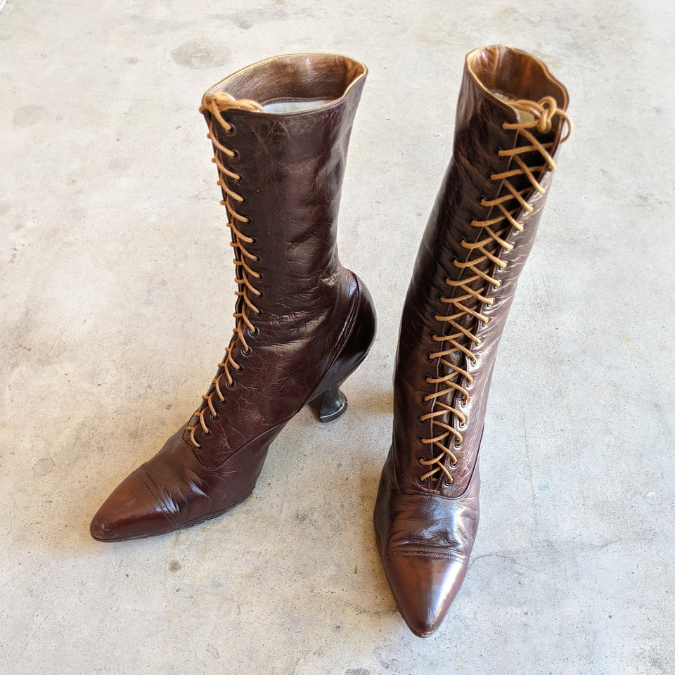 Late 1910s-Early 1920s Brown Boots | Approx Sz 7