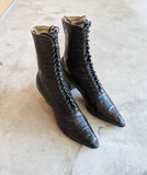 1910s-1920s Lace Up Boots | 7-7.5 US