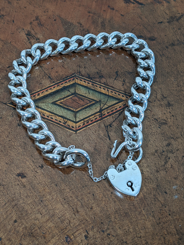 1907 Sterling Silver Curb Bracelet + Heart Lock