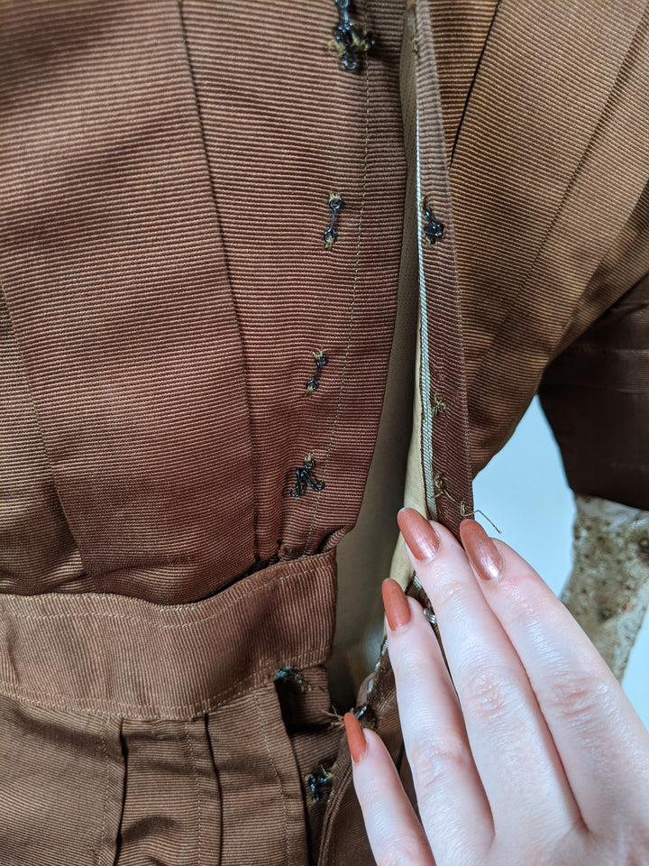 1908-1909 Red Ochre Silk Dress