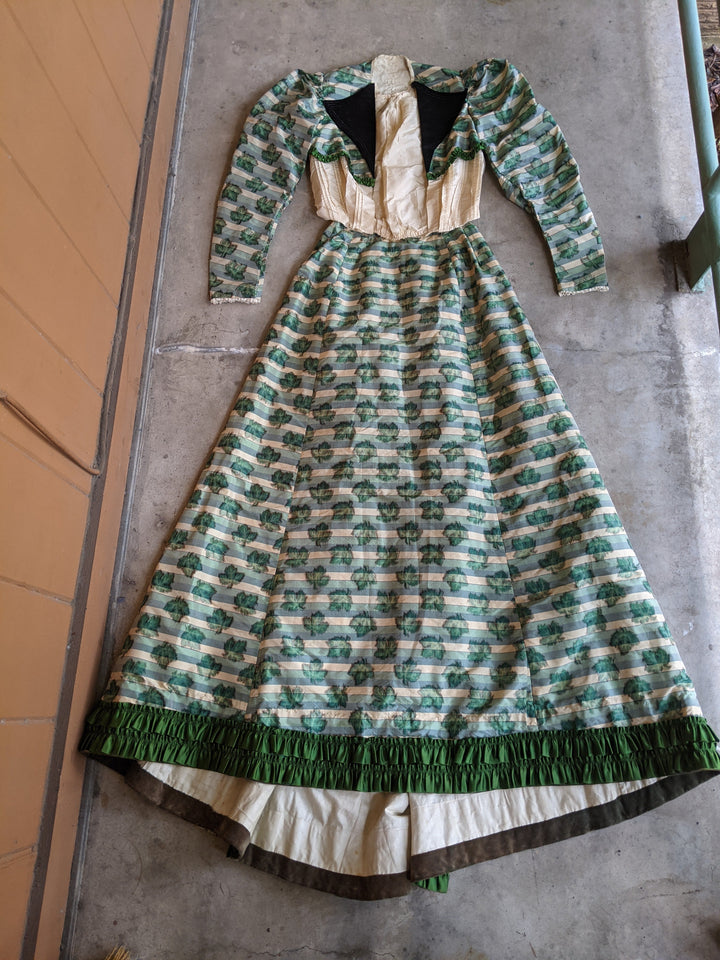 1890s Green Leaf Pattern Dress | Study + Display