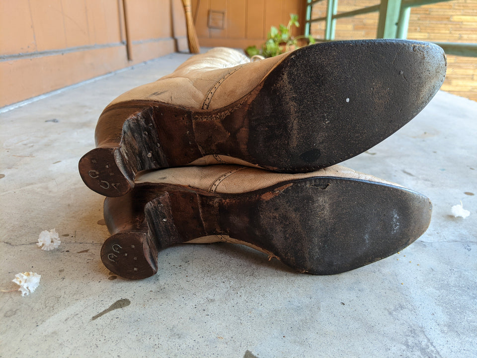 1900s-1910s Oatmeal Brown Lace Up Boots | Sz 7-7.5