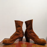 Early 1910s Brown Suede Side Button Boots | Approx Sz 5