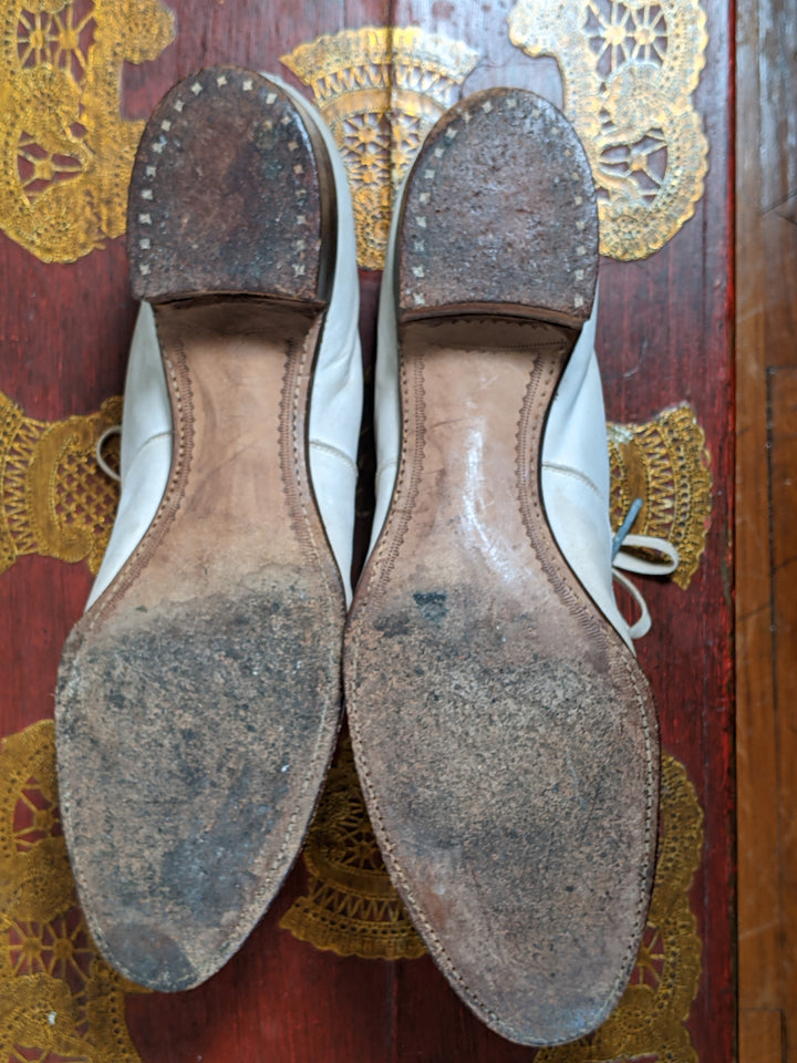 c. 1920s White Nubuck Oxfords | Approx Sz 7