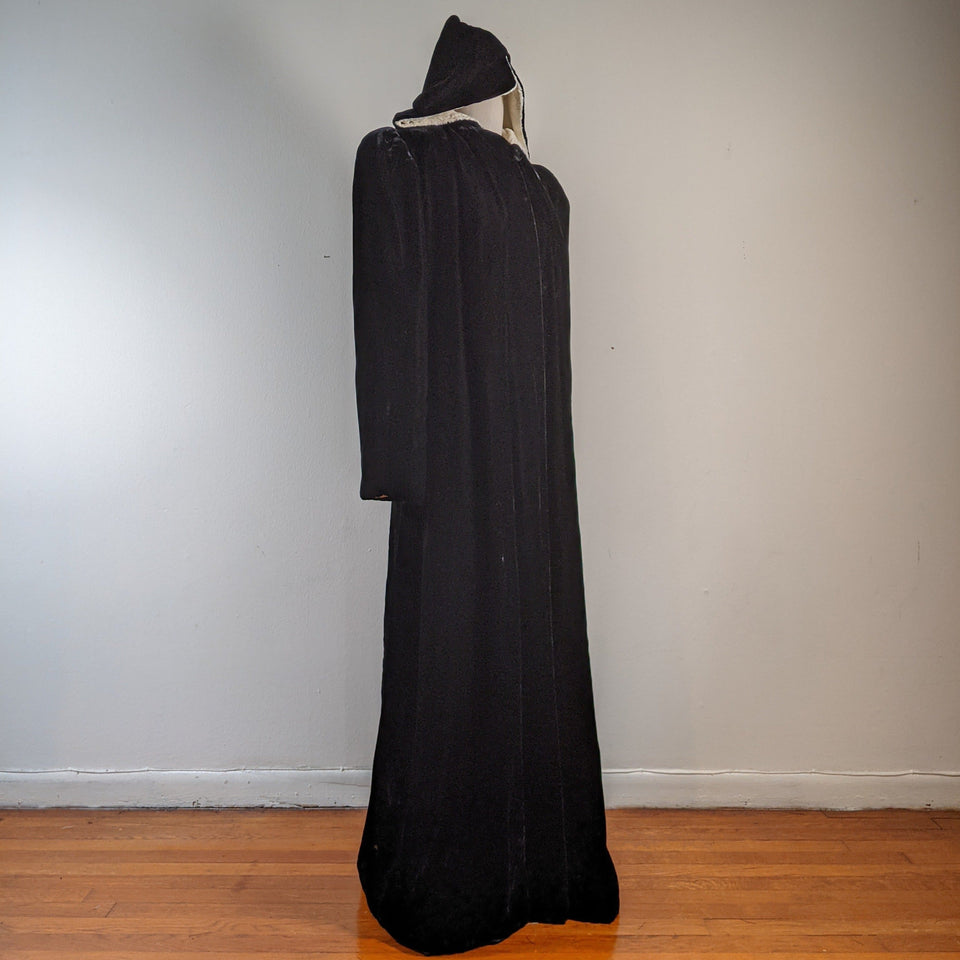 c. 1930s-1940s Hooded Velvet Cloak