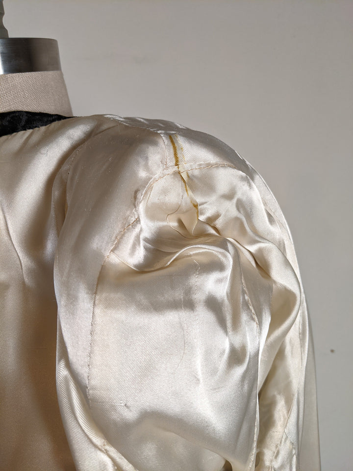 c. 1930s-1940s Hooded Velvet Cloak
