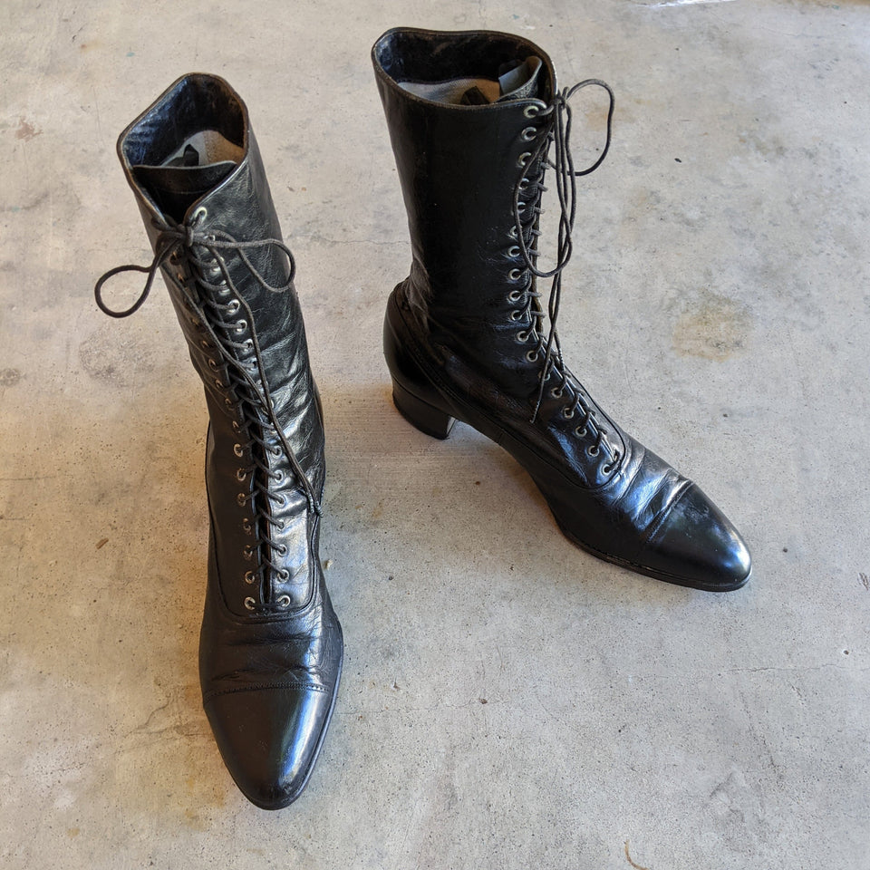 1910s-1920s Black Lace Up Boots | Sz 8