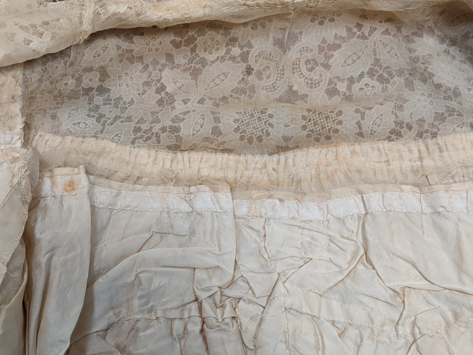 c. 1900 Silk Lace Bodice
