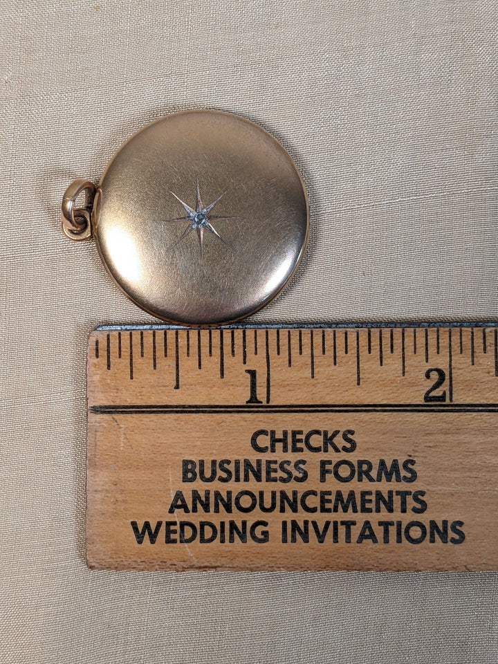 c. 1910s Gold Shell Diamond Star Locket