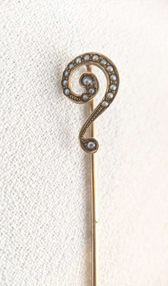 Art Nouveau 10k Gold Question Mark Pin